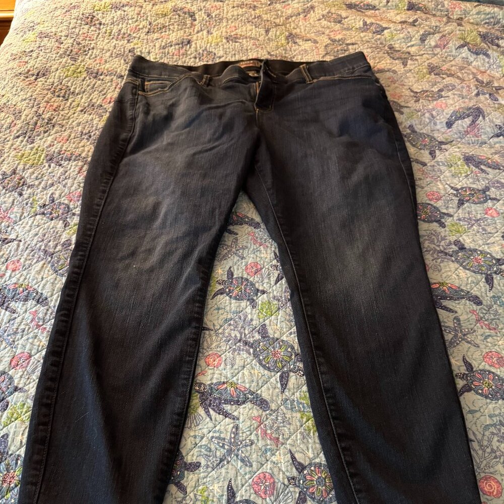 TORRID Bombshell Skinny Premium Stretch Jean